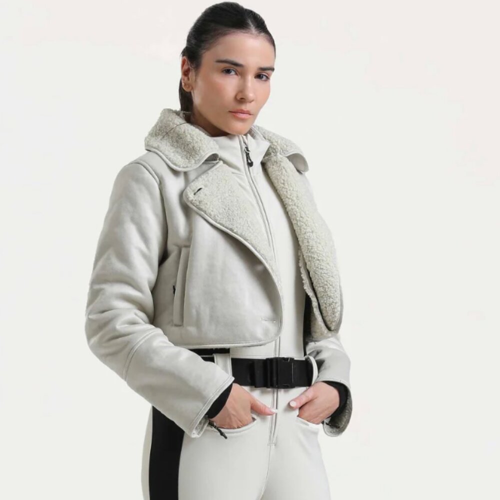 Women's Off White Chic Slim-Fit Cozy Sherpa Jacket